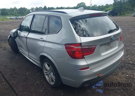2013 BMW X3 xDrive28I z USA, uszkodzony, nr VIN 5UXWX9C5XD0D02517